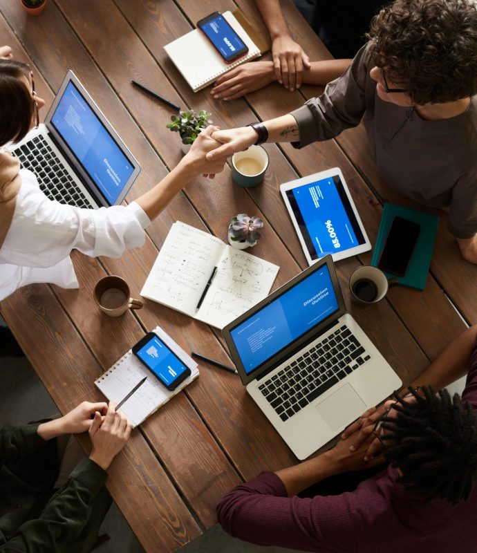 pexels-fauxels-3183148